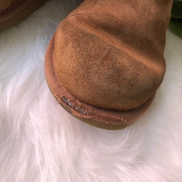 UGG Suede & Sheepskin Ankle Boots Size 4 Buckles - Picture 4 of 8